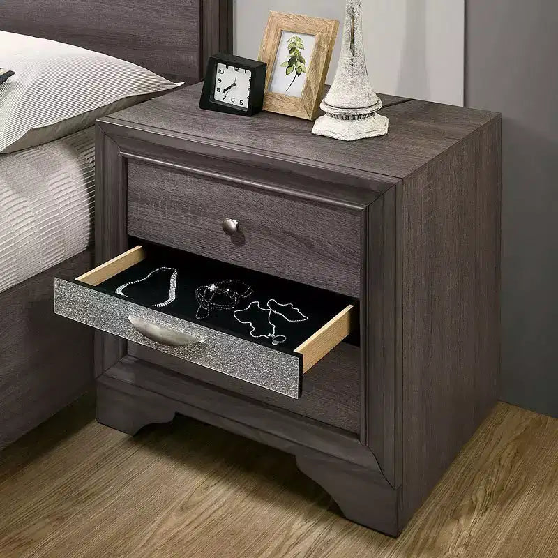 Table de chevet contemporaine avec tiroir à bijoux dissimulé - Gris, accents argentés