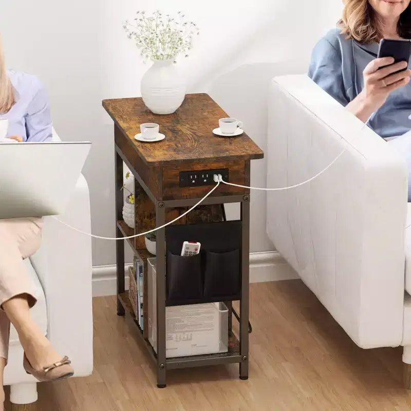 Table de chevet de chargement avec ports USB, prises, étagère de rangement et rangement en tissu