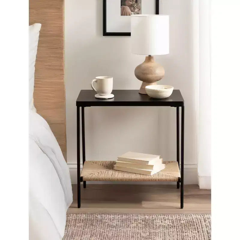 Table d'appoint à 2 niveaux en bois et tissage naturel Mandell - H 56 cm, naturel et noir