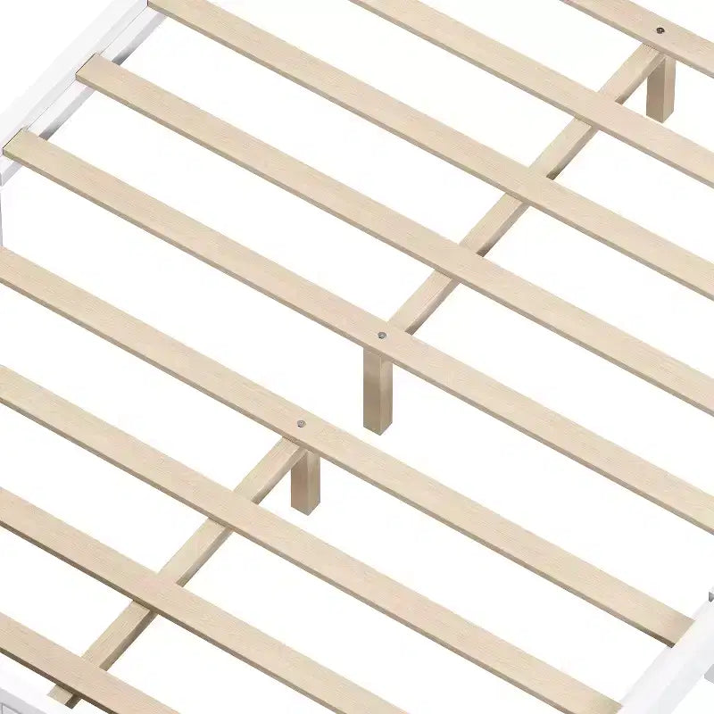 Cadre de lit Queen avec tête de lit, lit plateforme vintage en bois avec support à lattes, blanc
