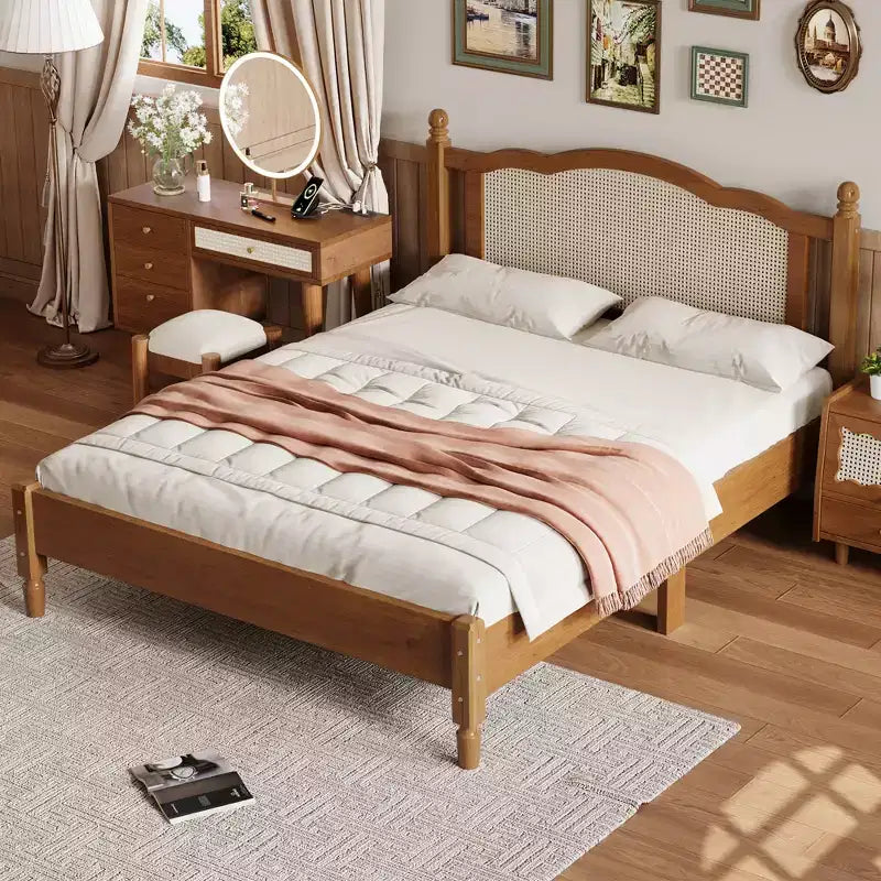 Lit plateforme Queen en bois avec tête de lit en rotin naturel, cadre de lit vintage avec support à lattes, noyer