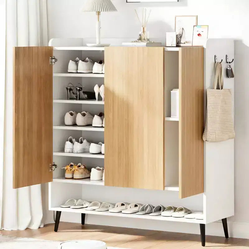 Grand meuble à chaussures 3 portes avec étagères réglables à 6 niveaux et crochets – 30+ paires